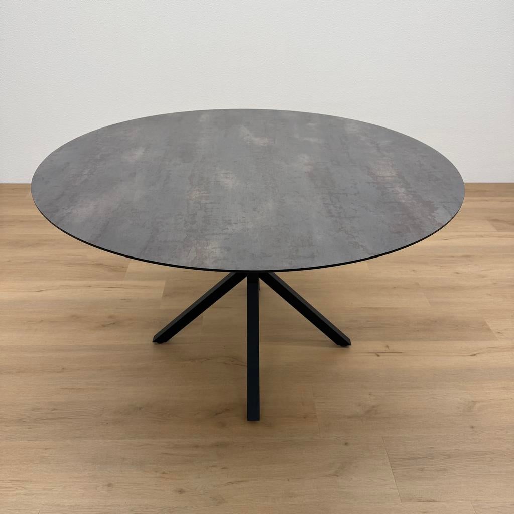 Ronde eettafel HPL gegloeid staal 130cm - Direct Leverbaar, Rond, Ophalen of Verzenden, Zo goed als nieuw, Vijf personen of meer