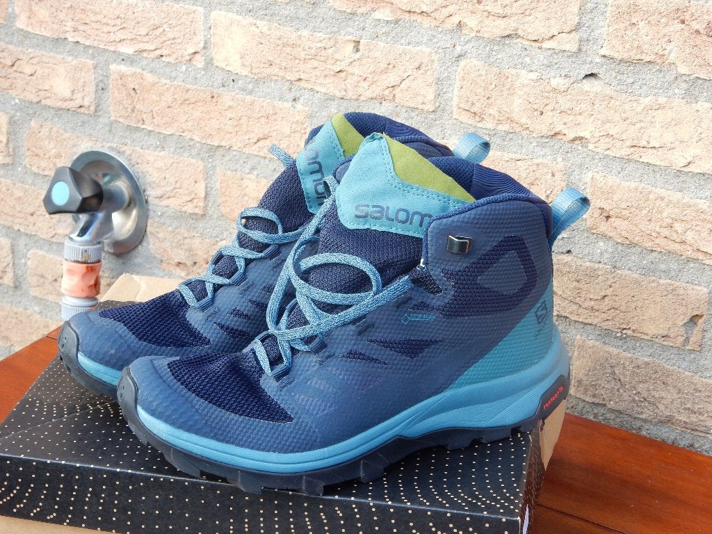 Prachtige Salomon wandelschoenen zgan, Ophalen, Zo goed als nieuw, Schoenen