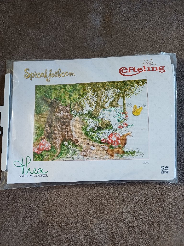 Borduurpakket Efteling Sprookjesboom, Ophalen of Verzenden, Nieuw, Handborduren, Borduurpakket
