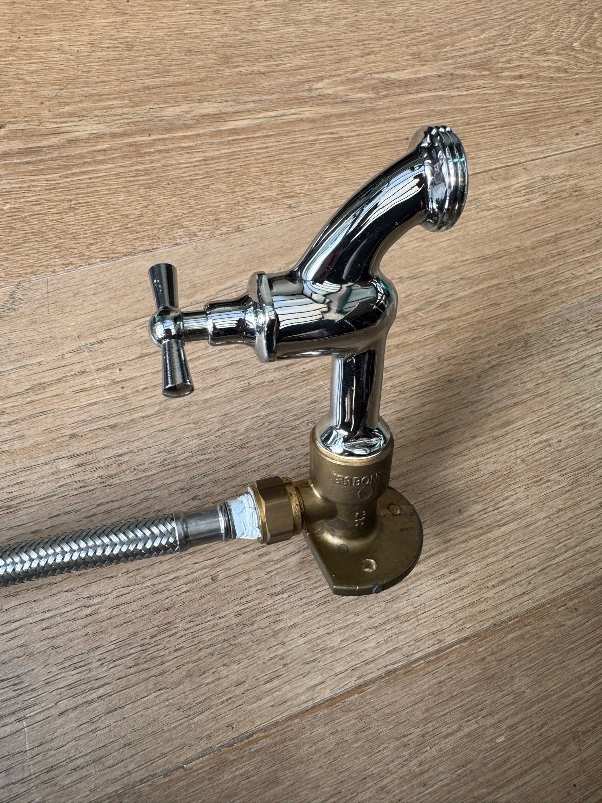 Buitenkraan - Chroom. In goede nette staat., Doe-het-zelf en Verbouw, Ophalen of Verzenden, Gebruikt, Chroom, Kraan
