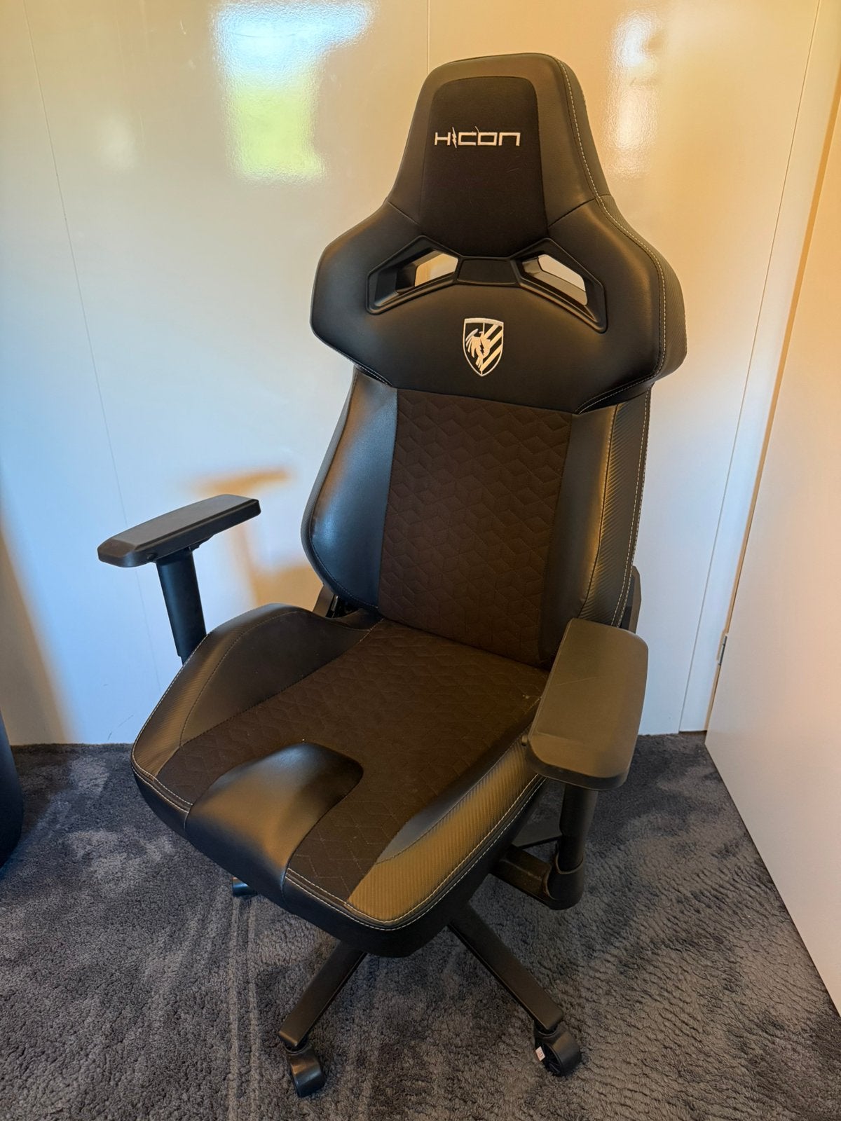 Hicon Game stoel, Ophalen, Ergonomisch, Zo goed als nieuw, Zwart