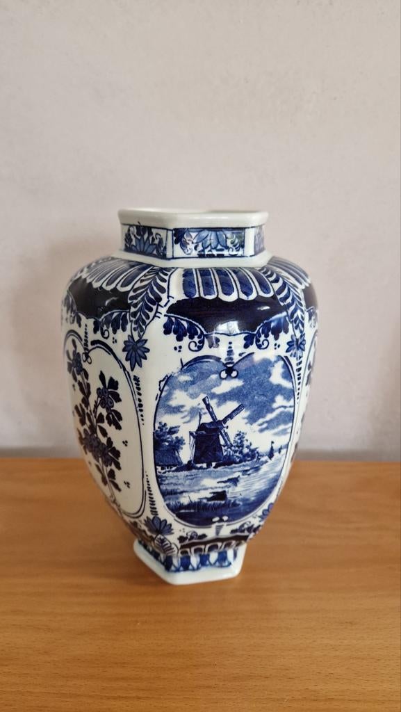 Royal Sphinx Delfts Blauwe Vaas - Maastricht, Antiek en Kunst, Antiek | Keramiek en Aardewerk, Ophalen