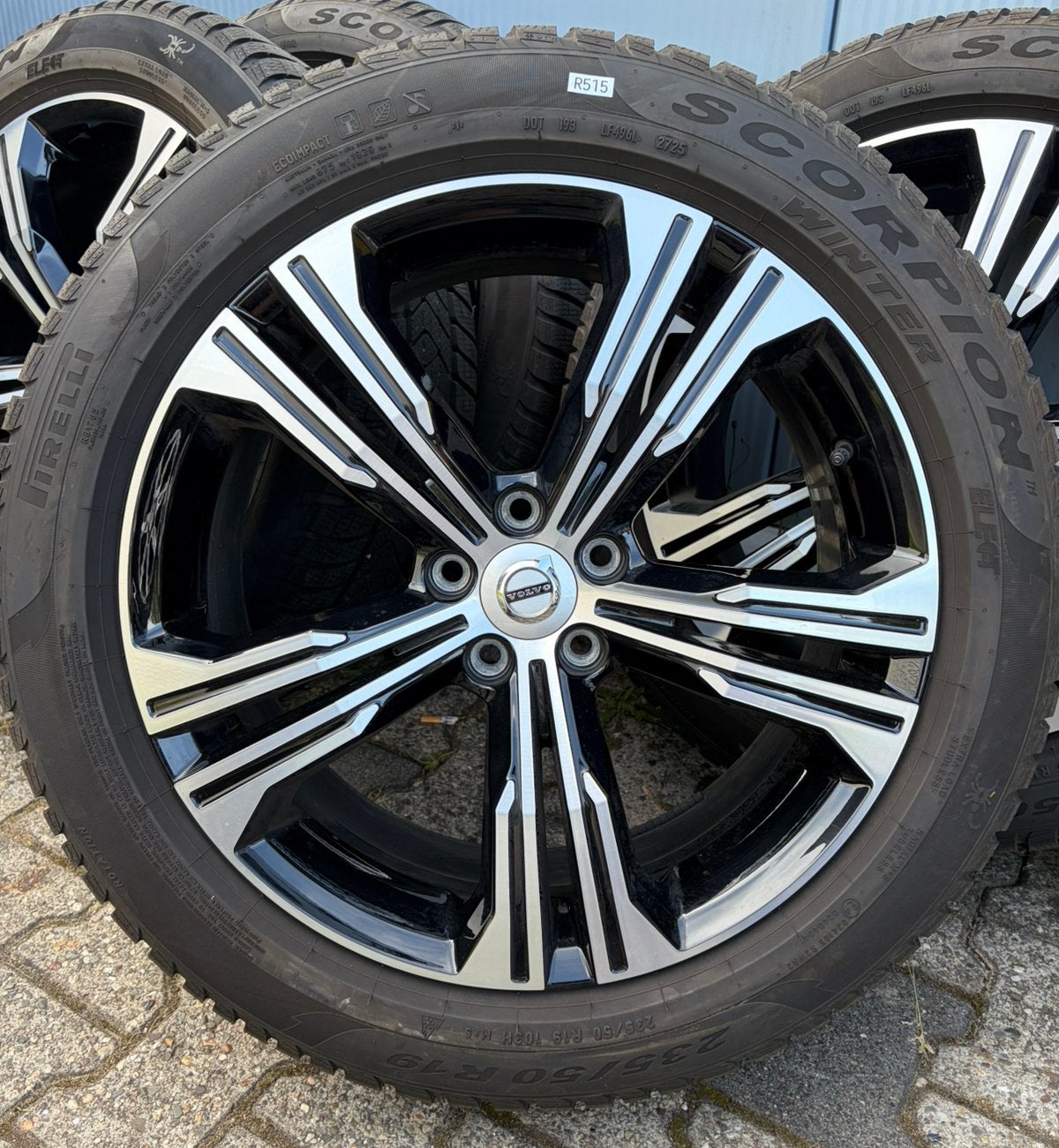 ZGAN 19” Originele Volvo XC40 V90 CC LYNK&CO Winterset 2025, Auto-onderdelen, Banden en Velgen, 19 inch, Banden en Velgen, 235 mm