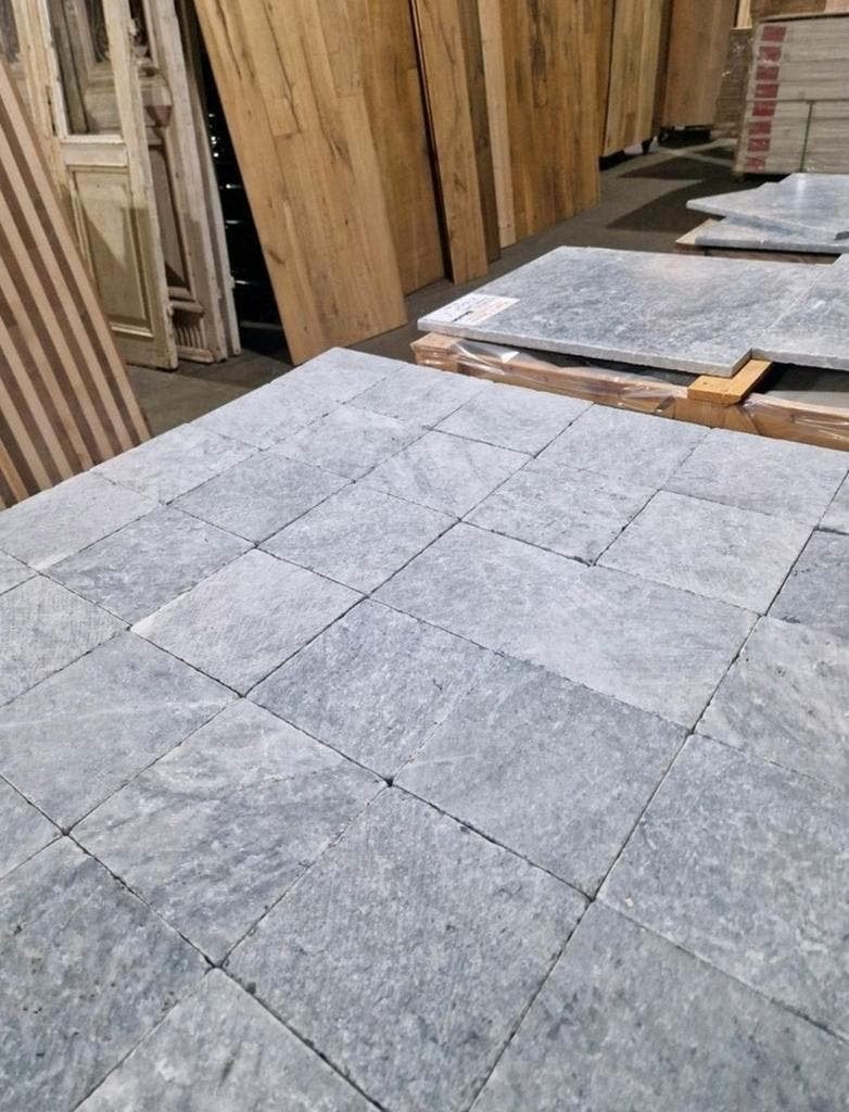 HARDSTEEN TEGELS VEROUDERD 15X15CM VLOEREN, Nieuw, Ophalen of Verzenden, Terrastegels, Natuursteen