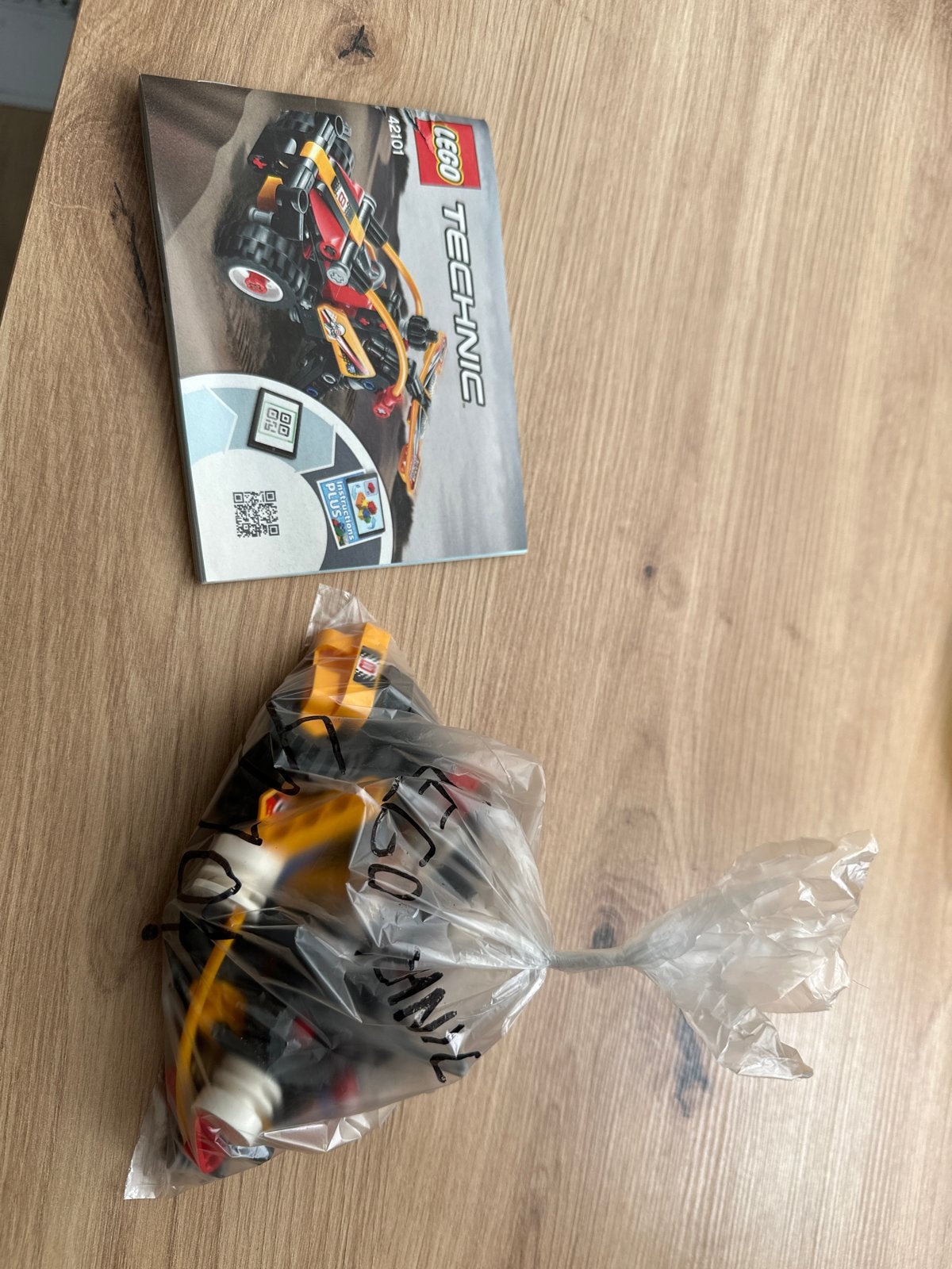 LEGO Technic 42101 Buggy - Zo goed als nieuw, Ophalen of Verzenden, Zo goed als nieuw