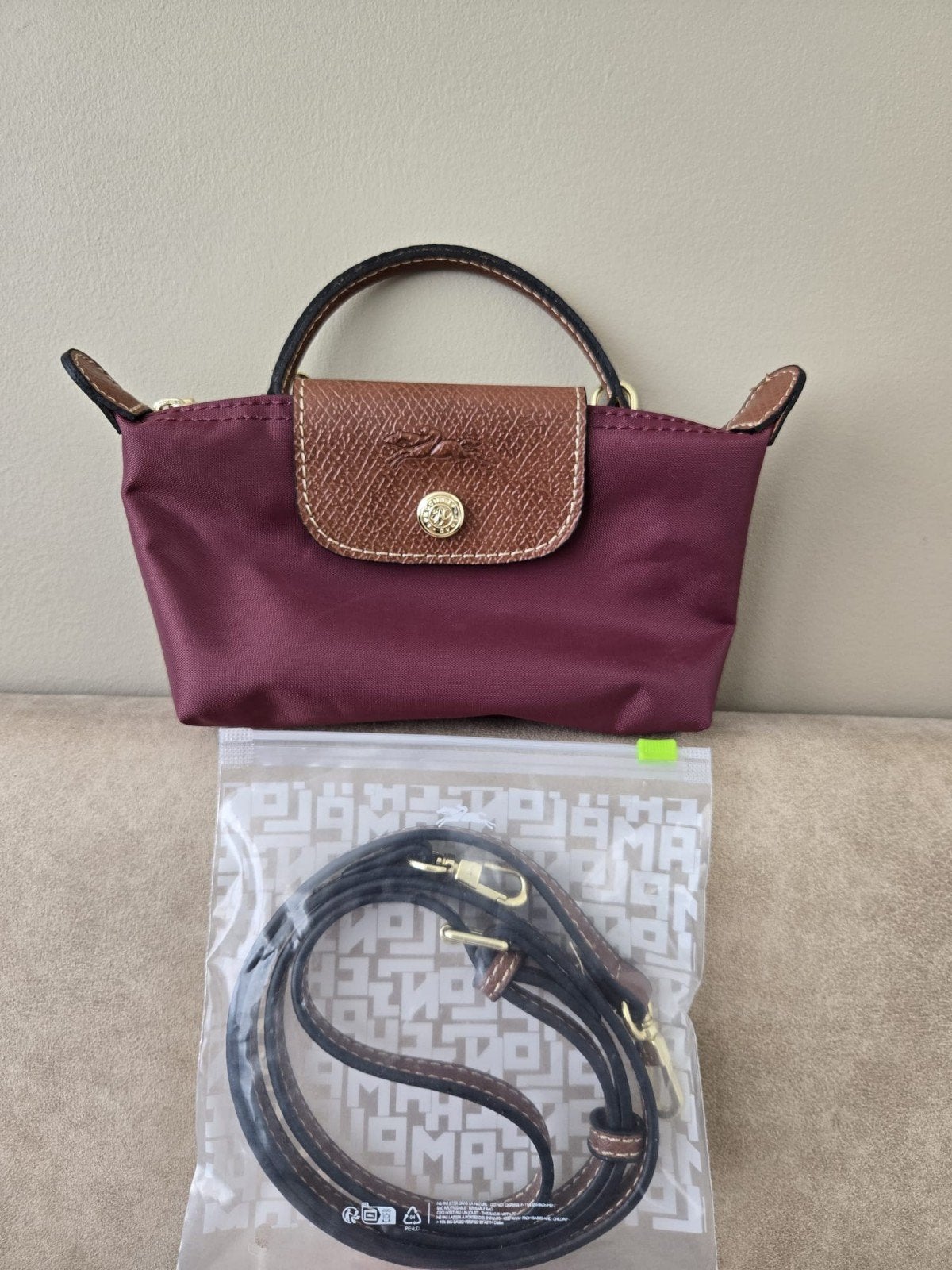 Longchamp Dames Tas met Schouderband - Bordeaux Rood, Ophalen of Verzenden, Zo goed als nieuw, Rood, Handtas