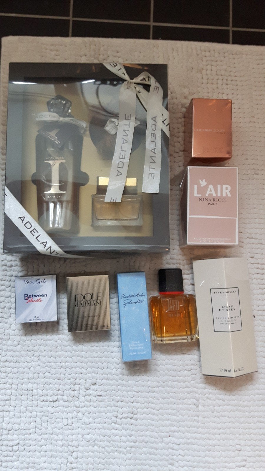Div parfums, Ophalen, Handen en Nagels