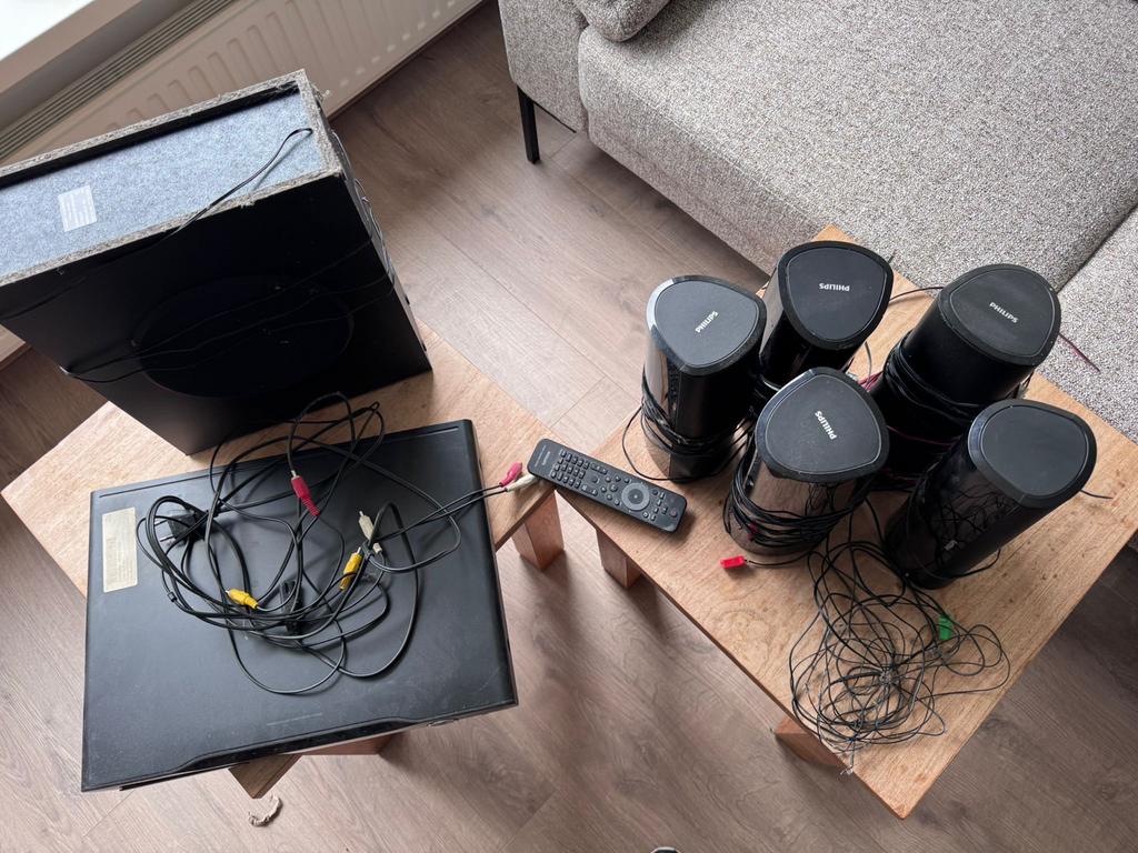 Philips Dolby Surround Systeem met DVD-speler, Ophalen, Philips, Gebruikt, 70 watt of meer