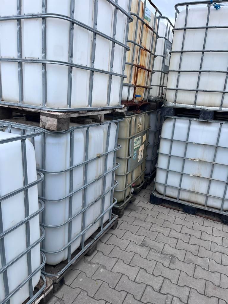 Gebruikte ibc containers 1000 ltr, Tuin en Terras, Regentonnen, 150 liter of meer, Ophalen, Zo goed als nieuw
