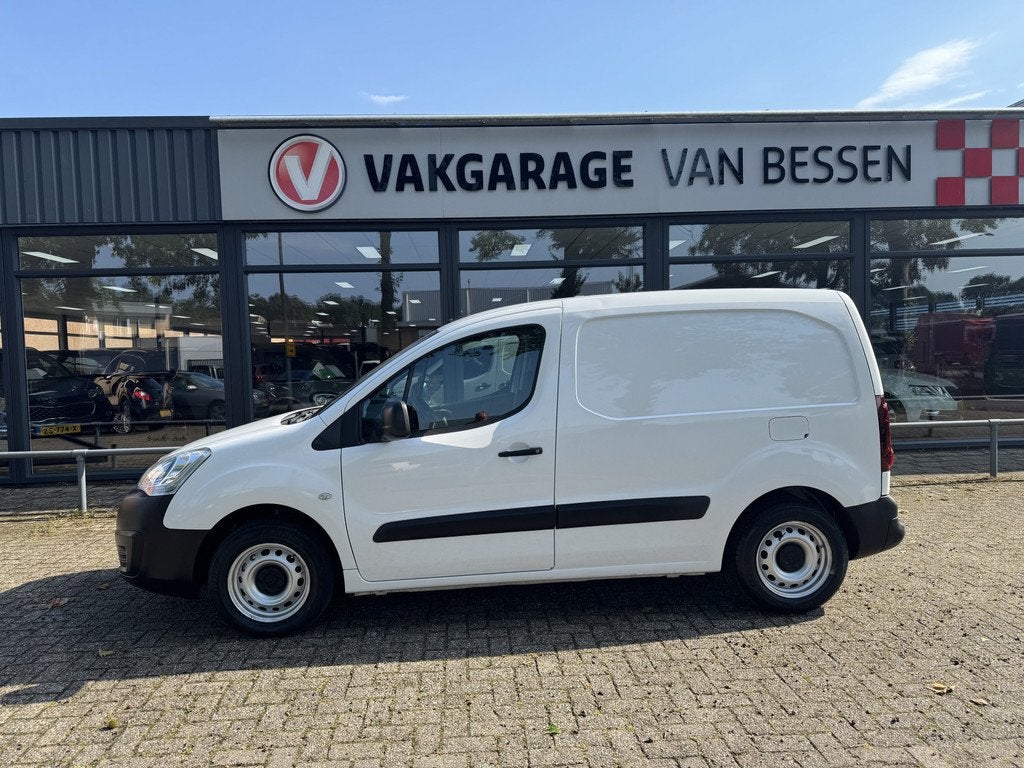 Citroën Berlingo 1.6 BlueHDI 75 Club 3 ZITS-AIRCO-CRUISE, Voorwielaandrijving, Gebruikt, Euro 6, 4 cilinders