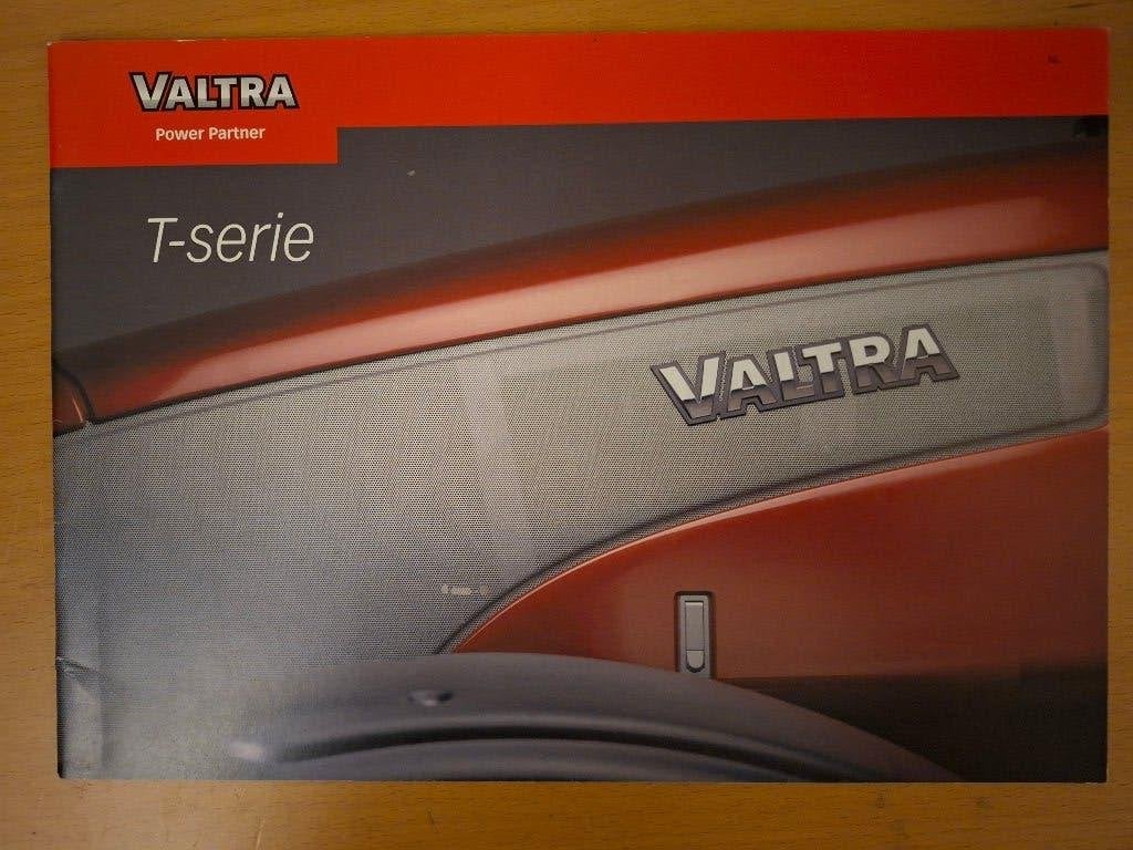 Folder Valtra T series, Ophalen of Verzenden, Gelezen, Tractor en Landbouw