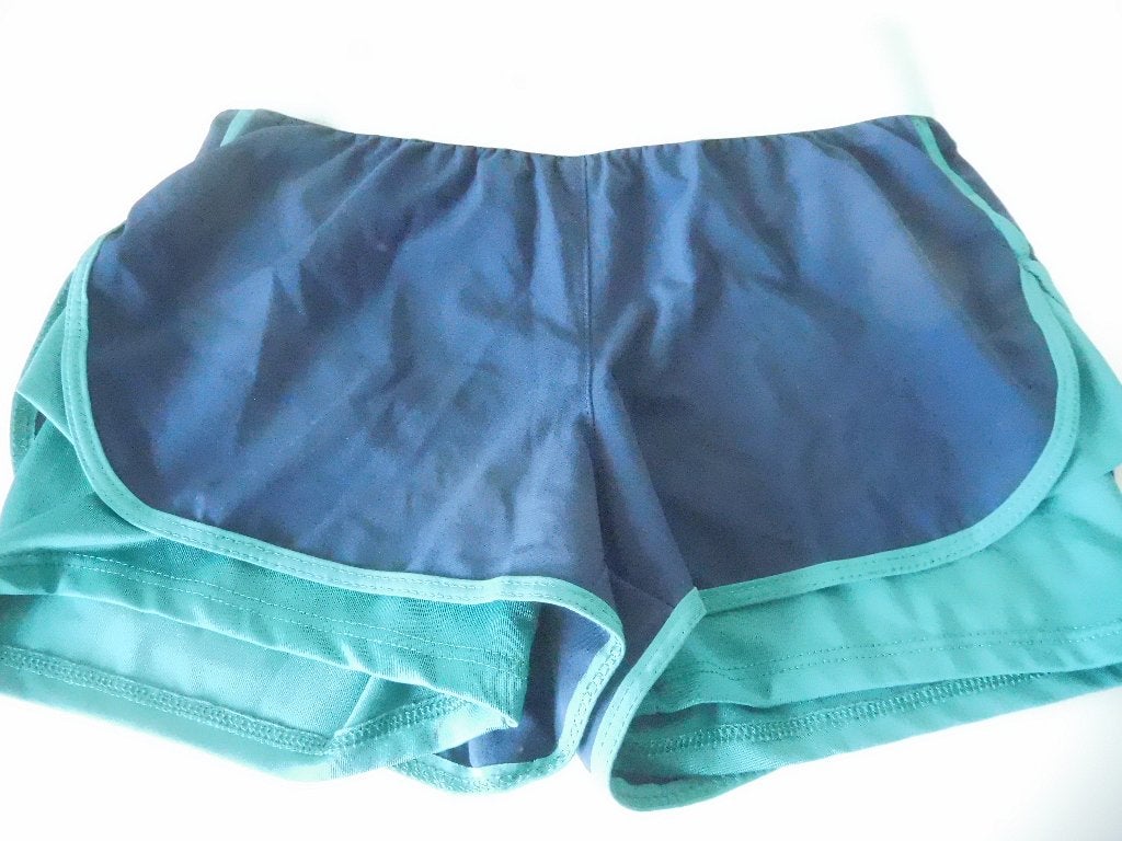 (K1) Leuke zwem/sportbroek met binnenbroekje - Maat 152, Ophalen of Verzenden, Zo goed als nieuw, Jongen, Sport- of Zwemkleding