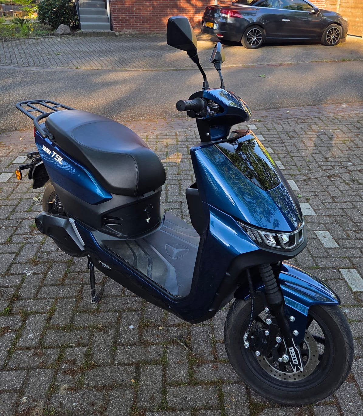 Yadea T9L, Elektrisch, Zo goed als nieuw, Ophalen, Overige merken