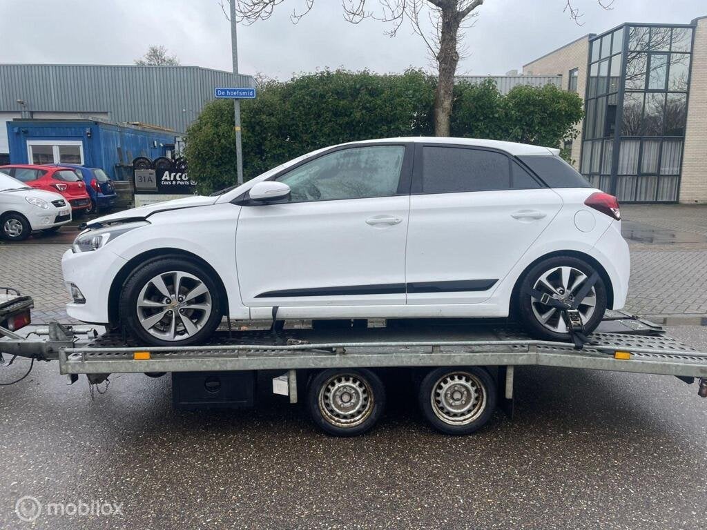 LOSSE ONDERDELEN Hyundai i20 2018 1.2 G3LA 112375 km, Gebruikt, Ophalen of Verzenden, Hyundai, Hyundai