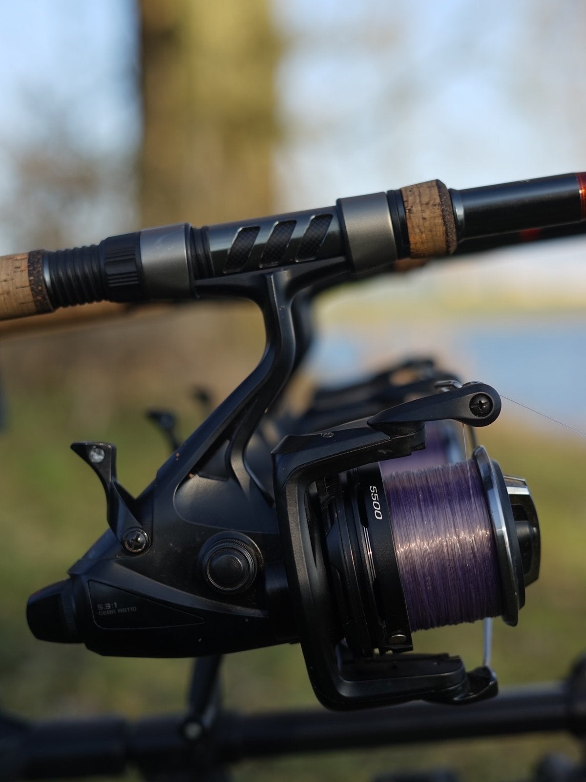 Shimano medium baitrunners LC XTB 5500 zeer nette staat, Ophalen of Verzenden, Zo goed als nieuw, Molen