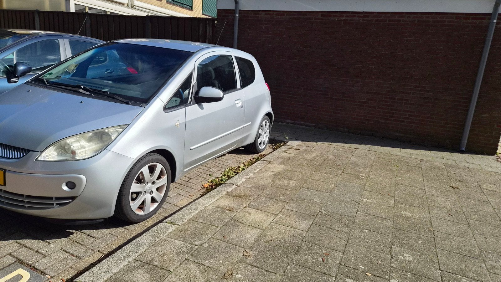 Mitsubishi Colt 1.1 CZ3 2006 Grijs APK 21/10/2027, Auto's, Voorwielaandrijving, 74 pk, Colt, Handgeschakeld