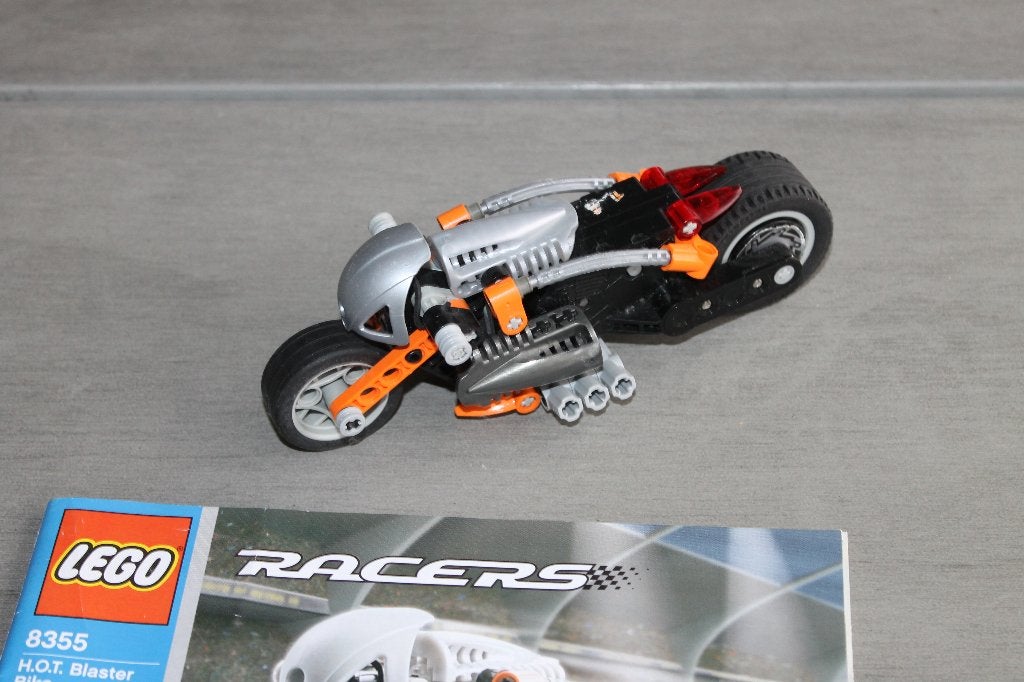 lego racers H.O.T. blaster bike 8355, Lego, Compleet, Ophalen of Verzenden, Zo goed als nieuw