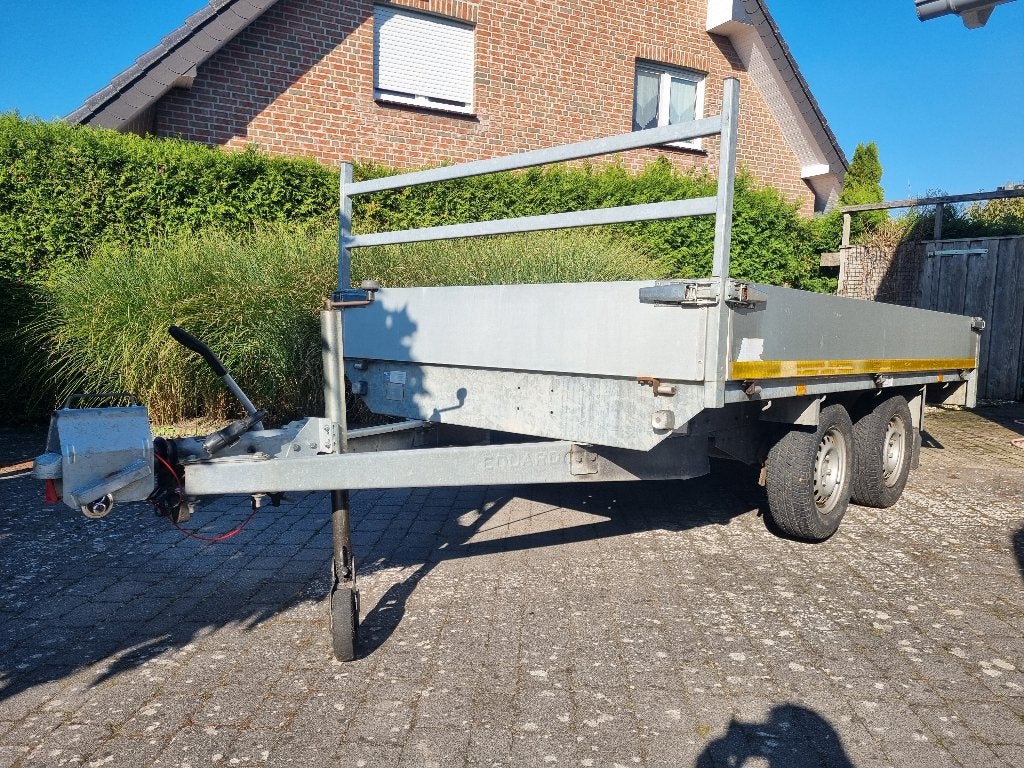 Eduard plateauwagen dubbel as geremd 2500 kg / 3,3 x 1,8 (m), Ophalen, Gebruikt