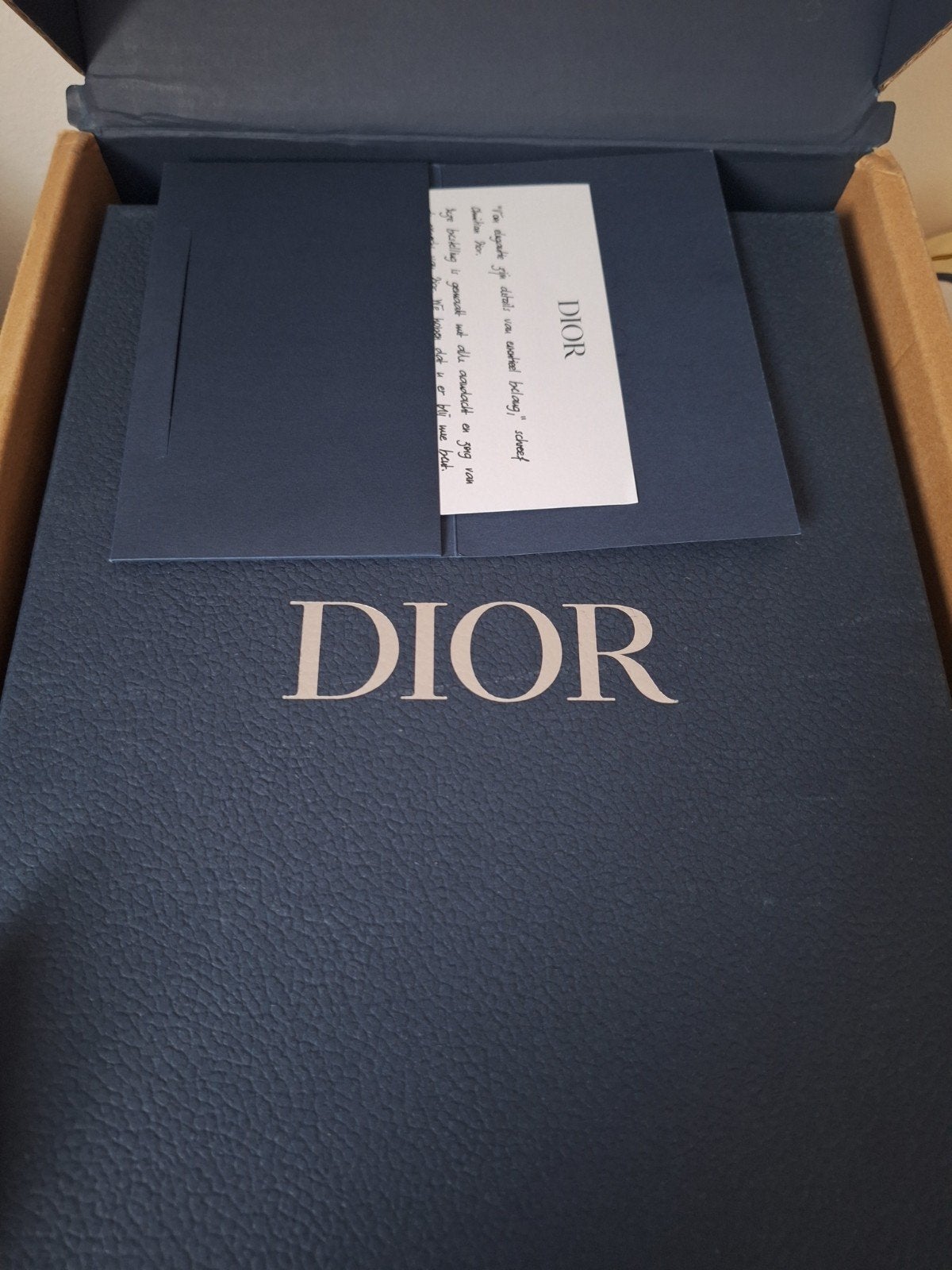 dior b27 red limited, Ophalen of Verzenden, Nieuw