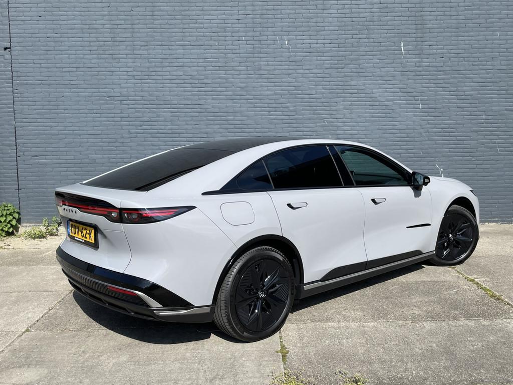 Mazda 6e Takumi Long Range 80 kWh | BLACK PAKKET (bj 2026), Auto's, Mazda, Automaat, Achterwielaandrijving, Zwart, 80 kWh