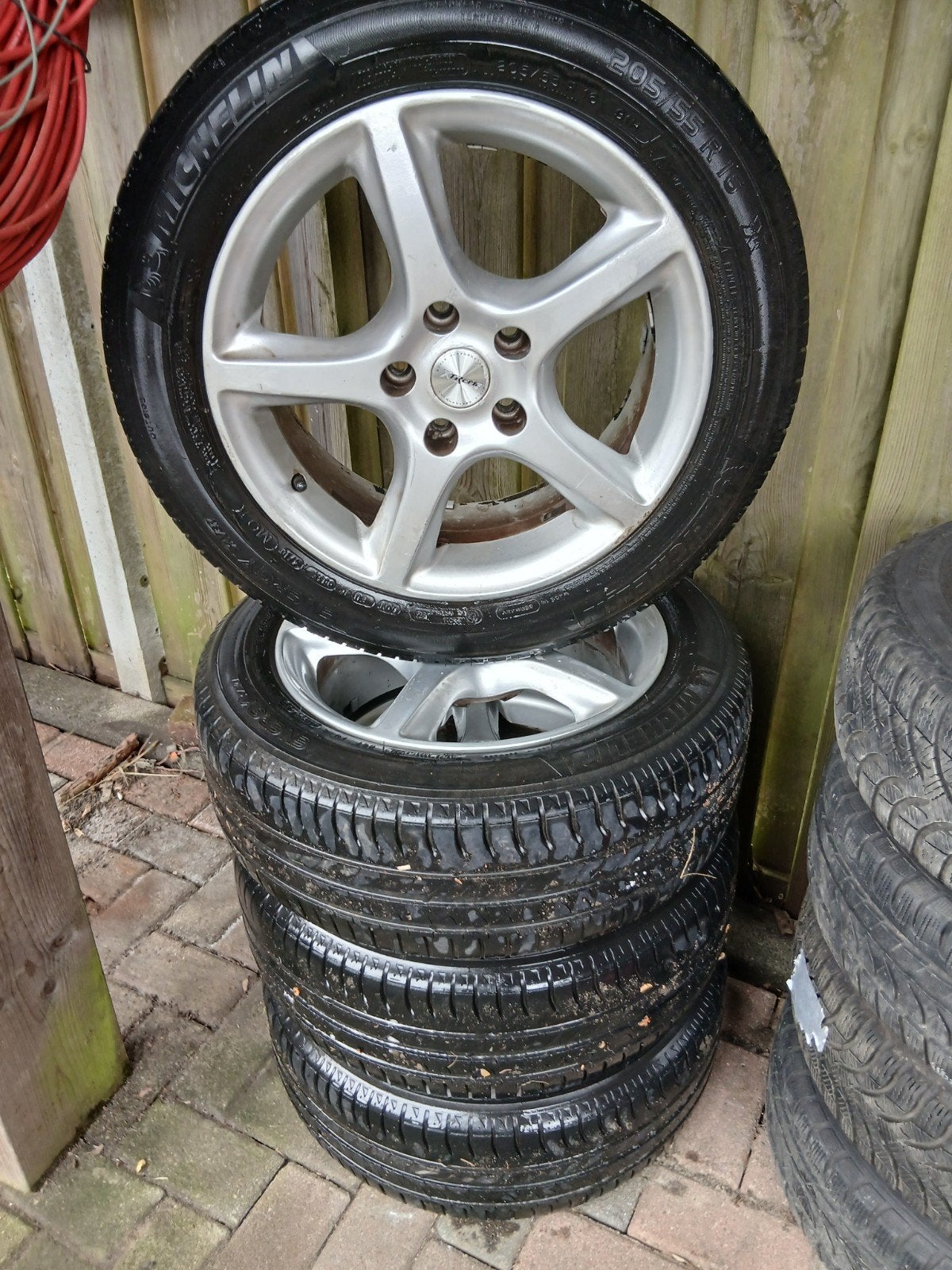 Opel banden 16 inch, Ophalen of Verzenden