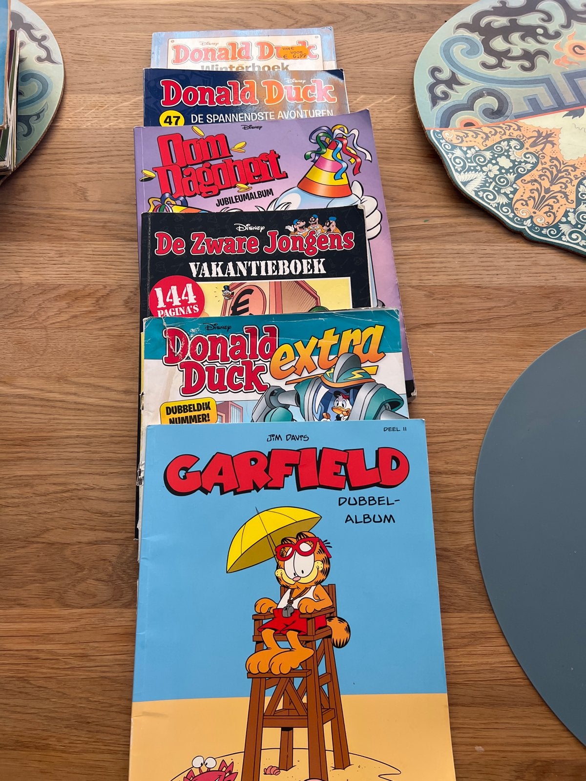 Donald Duck, Tom Puss, De Zware Jongens & Garfield stripboek, Meerdere stripboeken, Ophalen of Verzenden, Gelezen