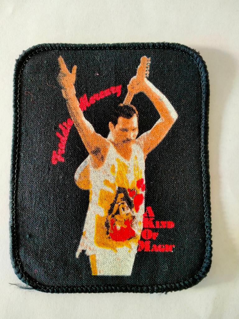 Queen Freddy Mercury it's a kind of magic patch embleem, Ophalen of Verzenden, Nieuw, Kleding