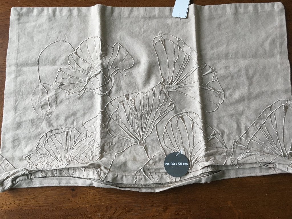 Sierkussenovertrek 30 cm x 50 cm Nieuw, Huis en Inrichting, Woonaccessoires | Kussens, Ophalen of Verzenden, Nieuw, Vierkant