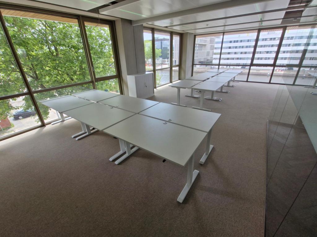Nieuwe zit sta werkplekken, div kleuren en maten., Huis en Inrichting, Bureaus, Zit-sta bureau, Elektrisch, Nieuw, Ophalen of Verzenden