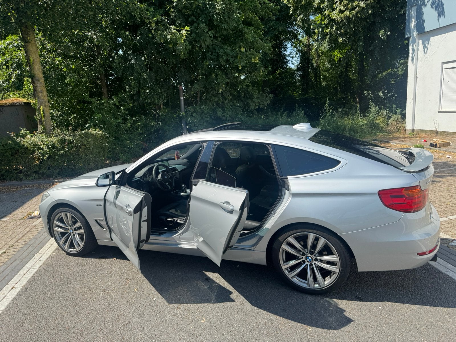 BMW 3-Serie GT 320I Automaat-NL Auto-162000km-Pano-Top Auto, Auto's, BMW, Achterwielaandrijving, 4 cilinders, 1535 kg, Origineel Nederlands