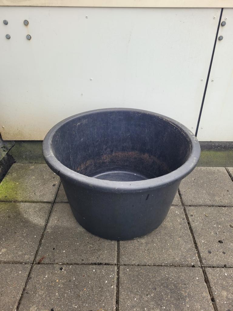 Multifunctionele Kunstofbak. 65L. B60xH35, Slechts €.5, Tuin en Terras, Bloembakken en Plantenbakken, Ophalen, Kunststof, Rond