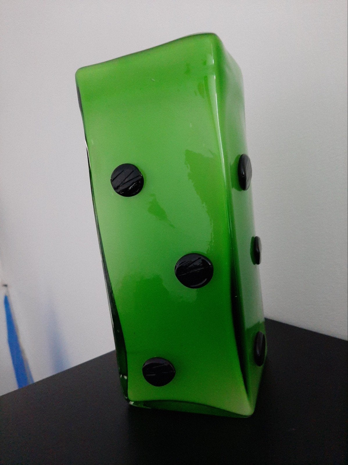 Vaas groen met zwart, Ophalen of Verzenden, Minder dan 50 cm, Groen, Glas