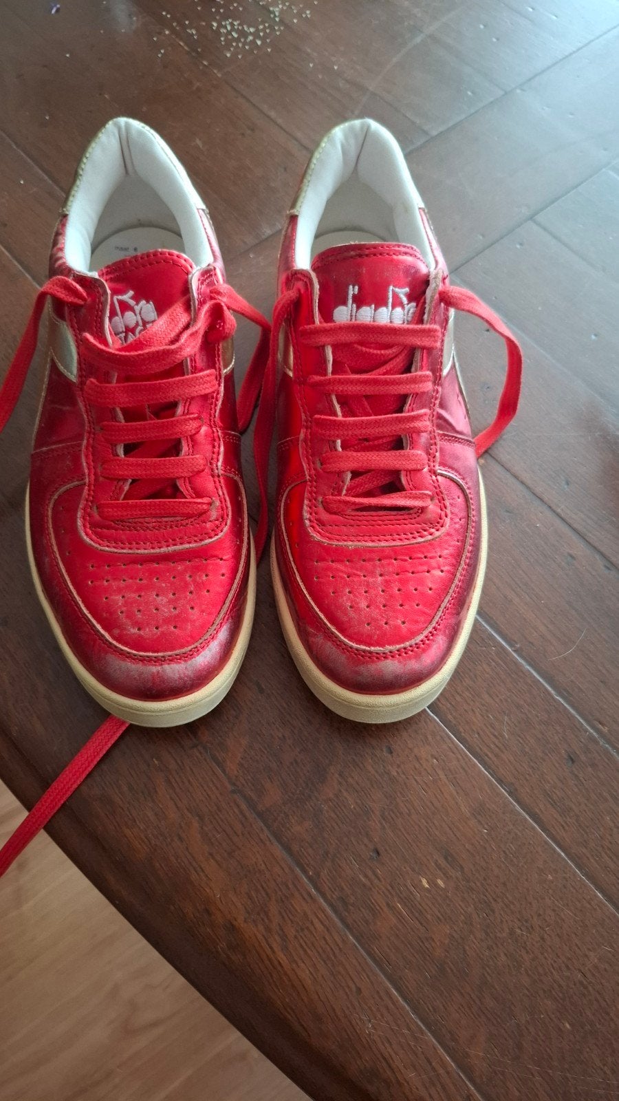 Diadora sneakers rood, Diadora, Ophalen of Verzenden, Rood, Sneakers of Gympen