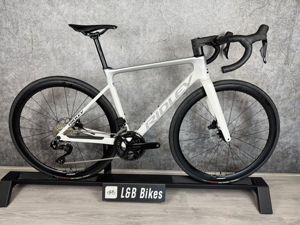 Nieuw! Ridley Falcn Full Carbon Shimano 105 Di2 2x12 Disc, Fietsen en Brommers, Overige merken, Carbon, Nieuw, Ophalen of Verzenden