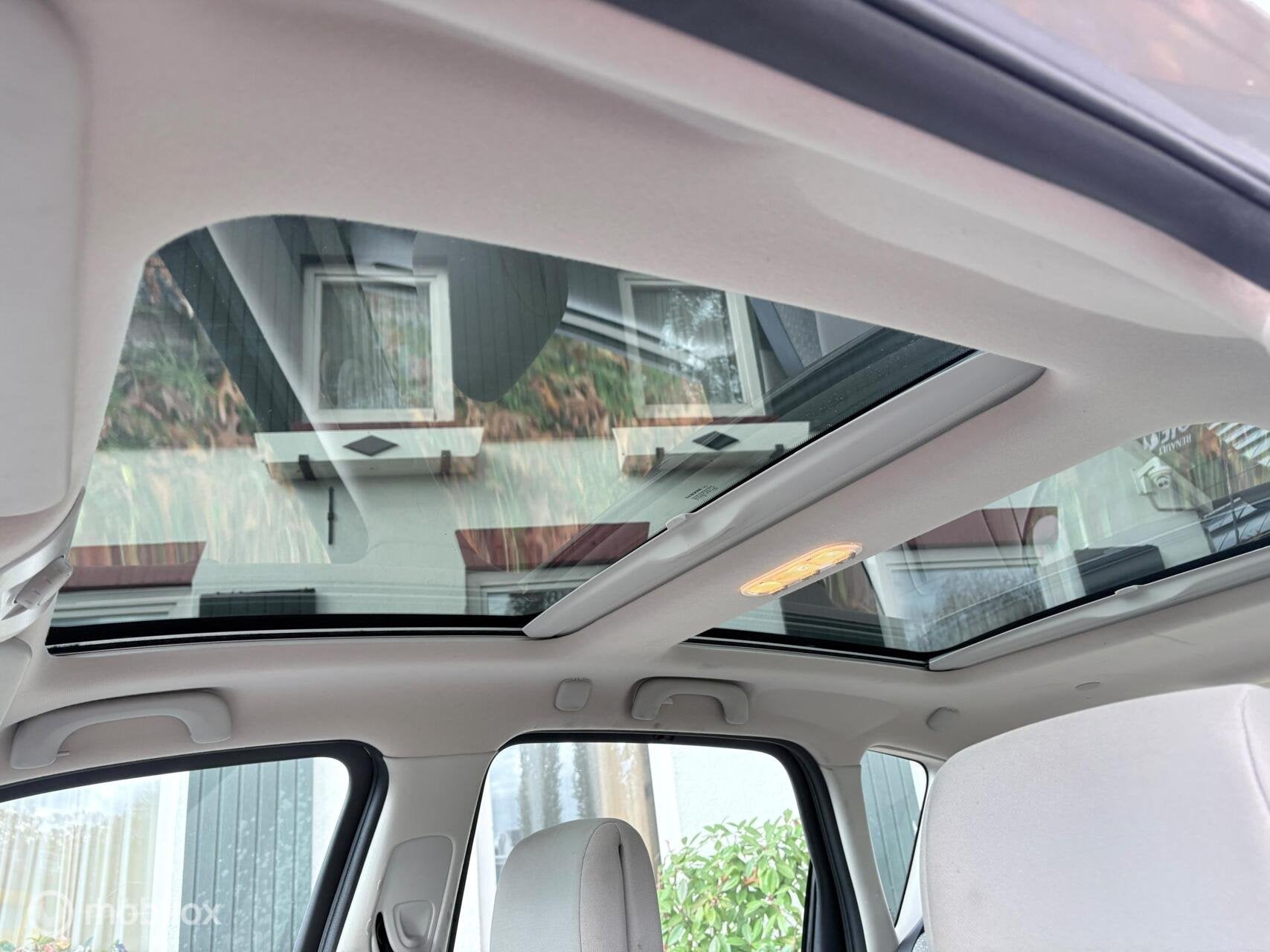 Renault Scenic 1.6-16V | TREKHAAK | PANODAK | 143.000KM |, Gebruikt, 1295 kg, 4 cilinders, Origineel Nederlands