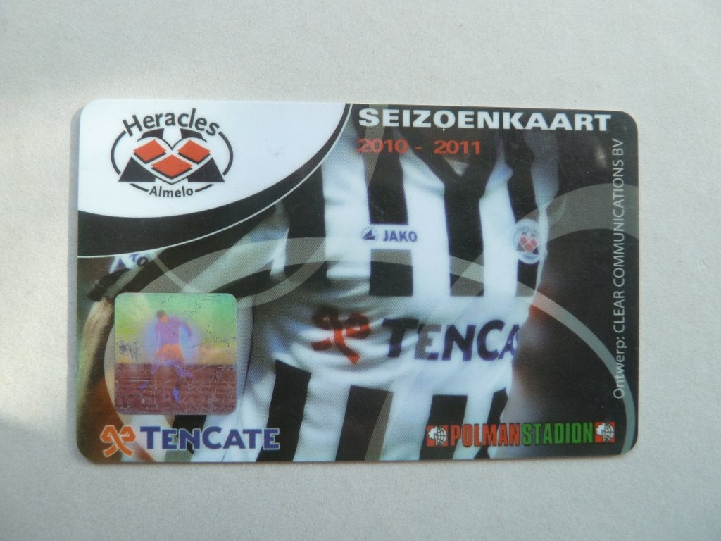 Seizoenkaart. Heracles.  2010/2011. Blauwe achterkant, Verzamelen, Ophalen of Verzenden, Zo goed als nieuw, Overige binnenlandse clubs