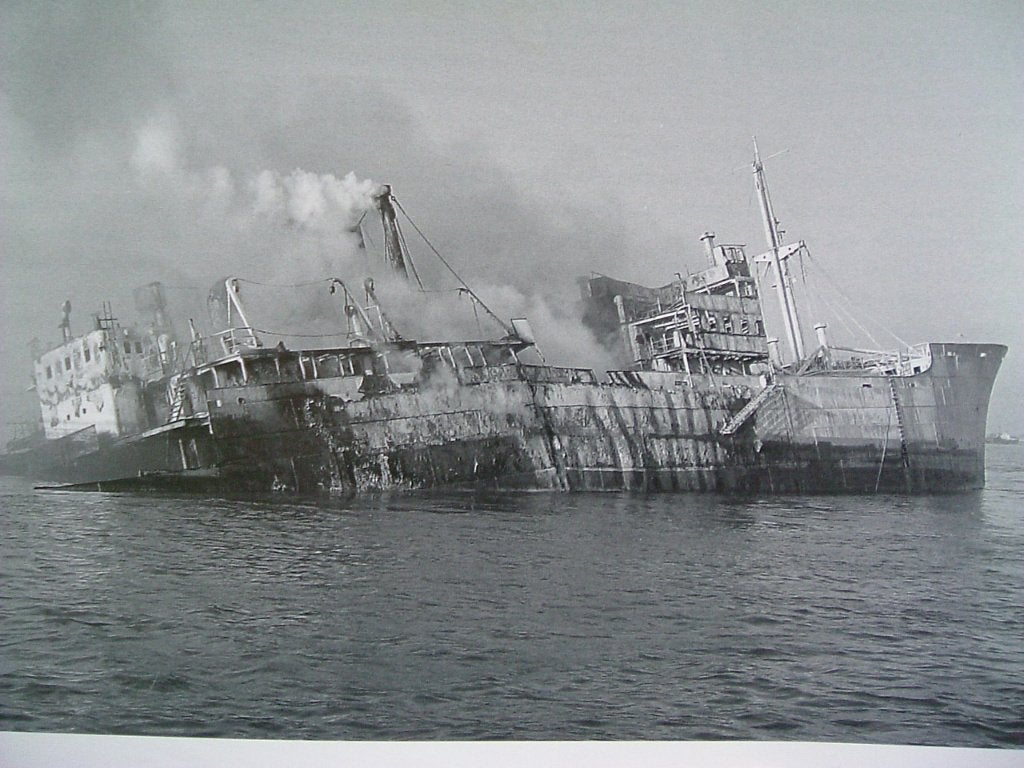 Schelmen van de Schelde. Slepers, bergers in woelige periode, Ophalen of Verzenden, Gebruikt, Motorboot, Boek of Tijdschrift