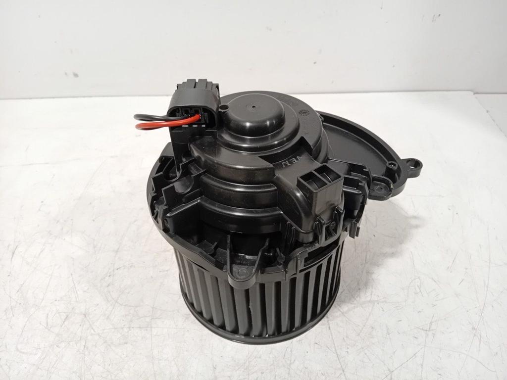 Kachel ventilator motor Renault Master, Onderdelen@venauto.nl, Van der Ven Autorecycling B.V., Gebruikt, Ettenseweg 76, 4706 PB Roosendaal, The Netherlands