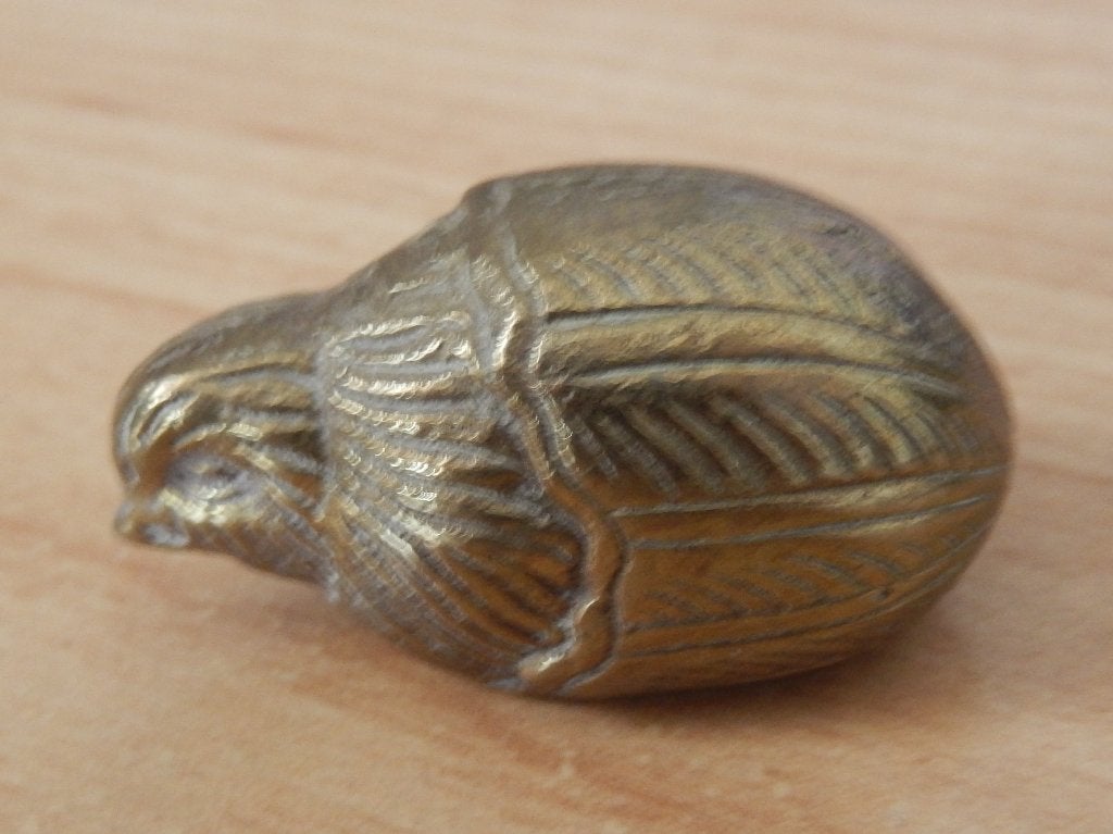 Massief messing kever beeldje - 4 cm, Verzamelen, Beelden en Beeldjes, Ophalen of Verzenden, Zo goed als nieuw, Dier