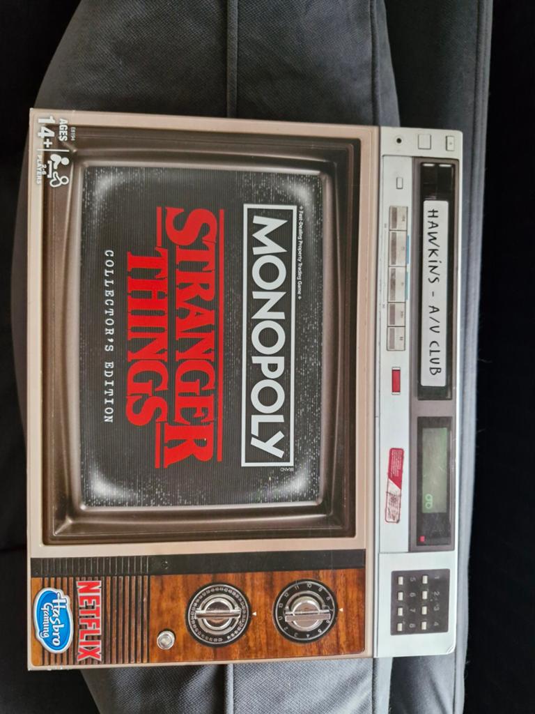 Monopoly Stranger Things lim.edition, Ophalen of Verzenden