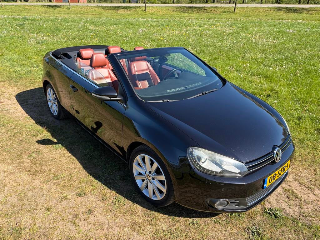 Volkswagen Golf 1.4 TSI 160PK 7-DSG 2011 Zwart 235000 km, 680 kg, 4 cilinders, Cabriolet, Zwart
