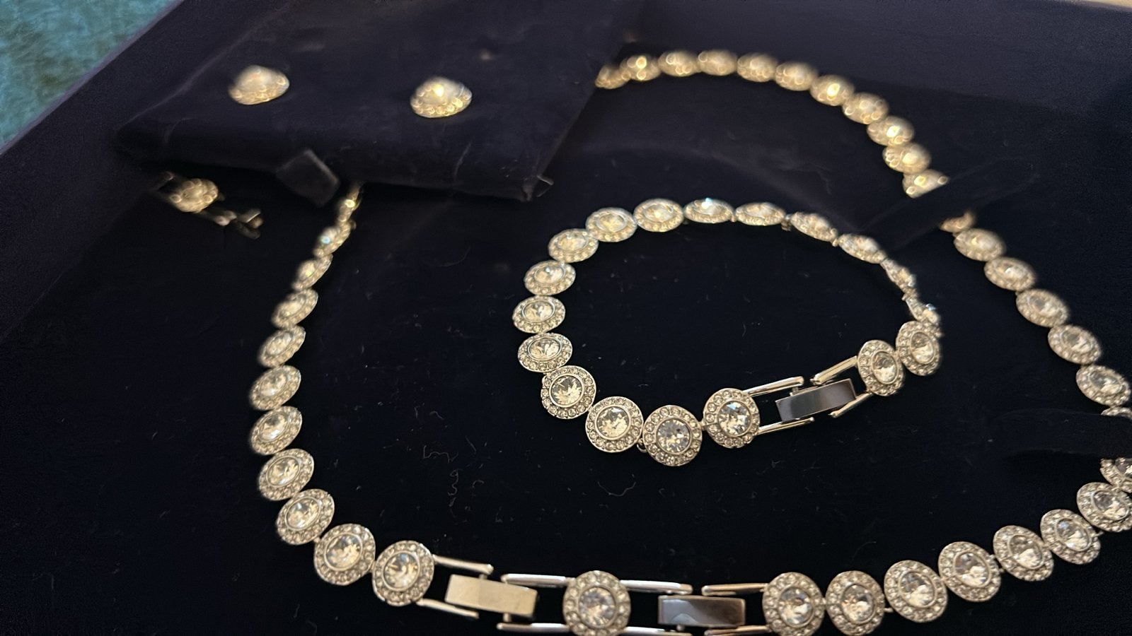 Swarovski Angelic set: ketting, armband en oorbellen, Overige materialen, Nieuw, Zilver, Ophalen