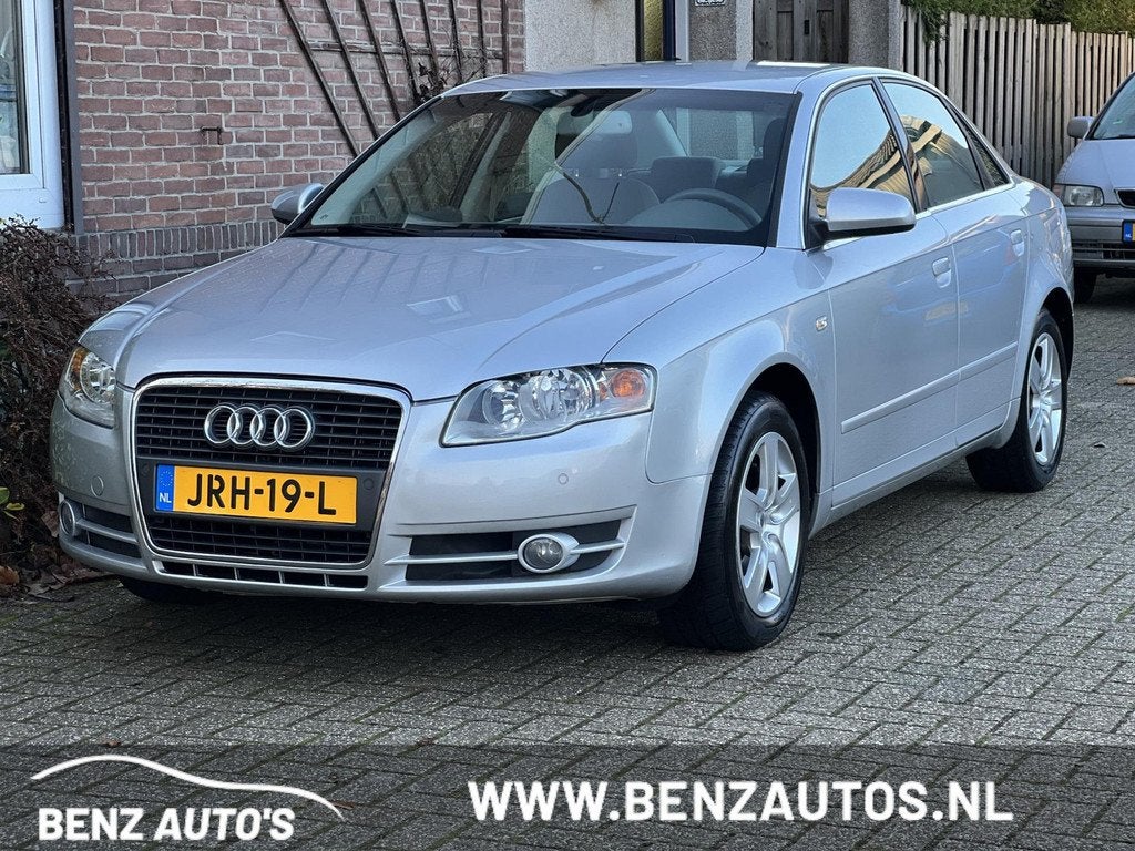 Audi A4 Limousine 1.8 Turbo Pro Line Business Automaat/Young, Auto's, Audi, Gebruikt, 4 cilinders, A4, 163 pk