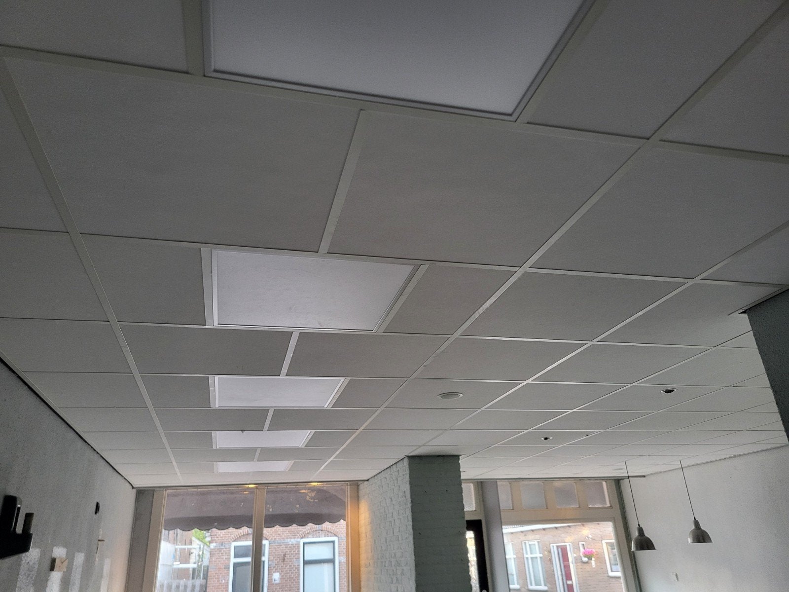 systeemplafond, Ophalen