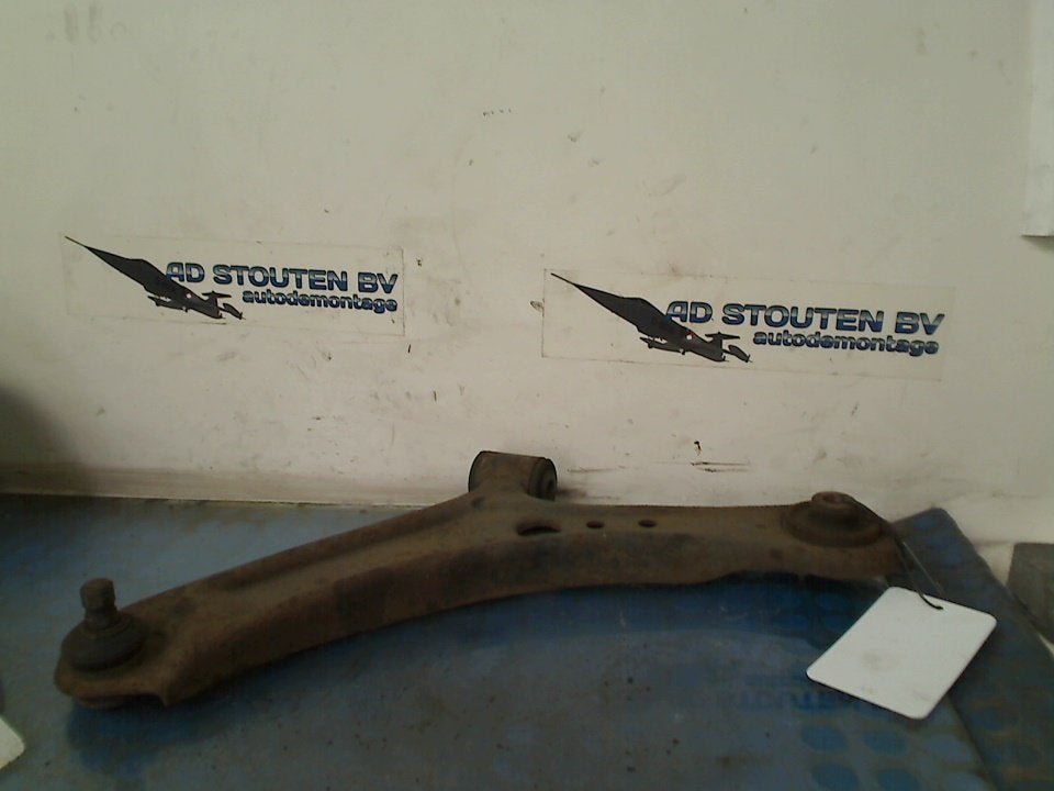 Draagarm Links Voor Suzuki SX4 (EY/GY) (2006-06/..), Gebruikt, Suzuki Deutschland GmbH, Kontakt@suzuki.de, Suzuki-Allee 7, Bensheim 64625, , Duitsland