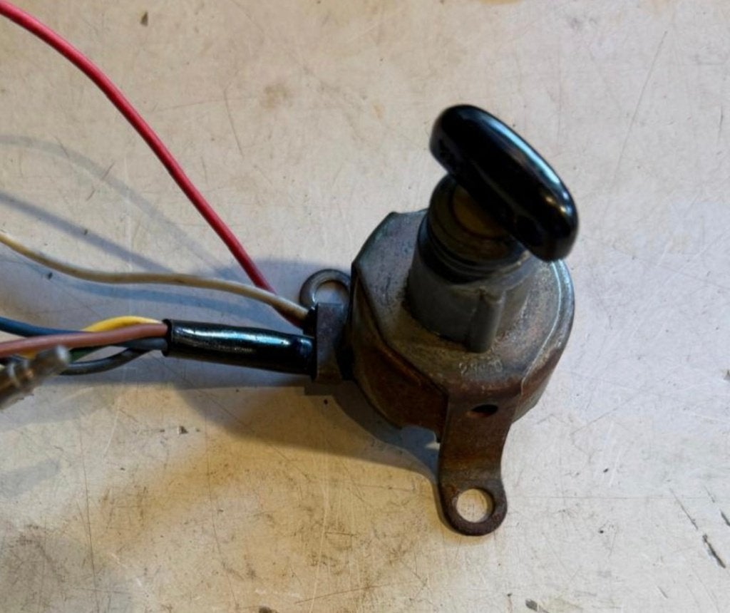 Gezocht Yamaha FS1 zijcontactslot met defect, Verzenden, Gebruikt, Overige typen, Yamaha