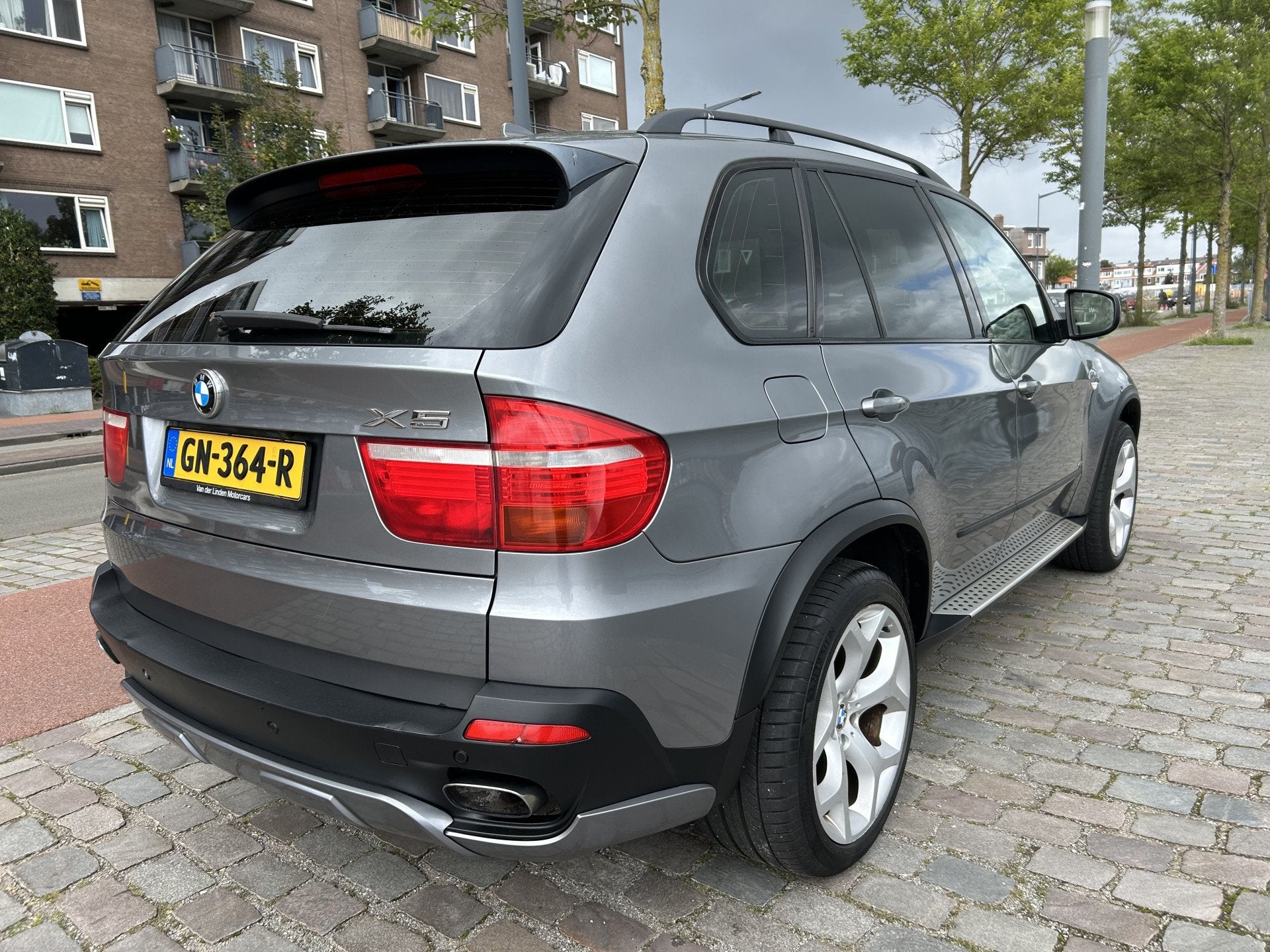 BMW X5 xDrive48i High Executive 7 pers panodak leer airco/ec, Auto's, Gebruikt, Xenon verlichting, 138 €/maand, 4799 cc