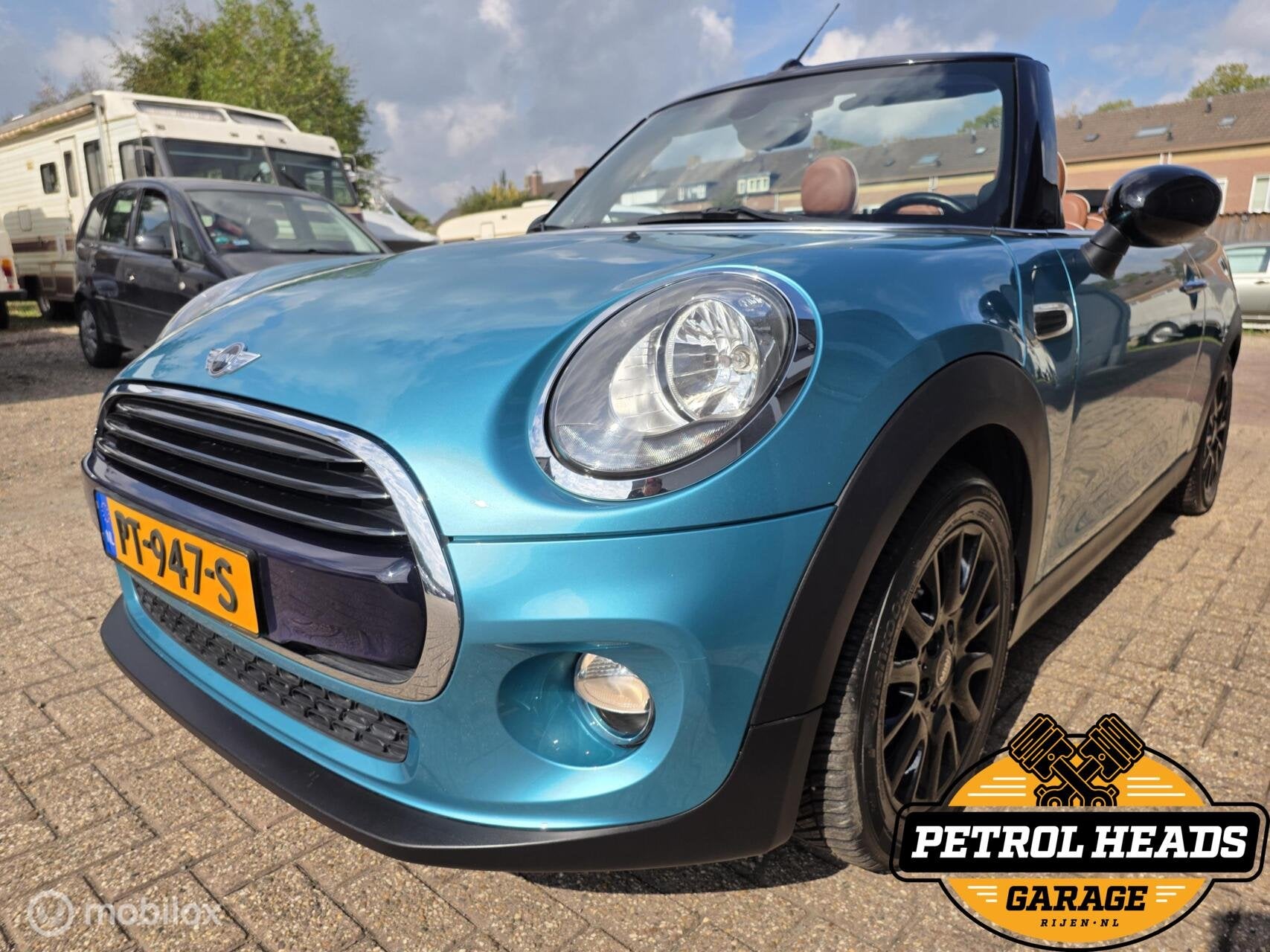 Mini Cooper Cabrio 1.5/136Pk| Pepper,Chili, Business| D.O.!, Dealer onderhouden, 136 pk, Gebruikt, Euro 6