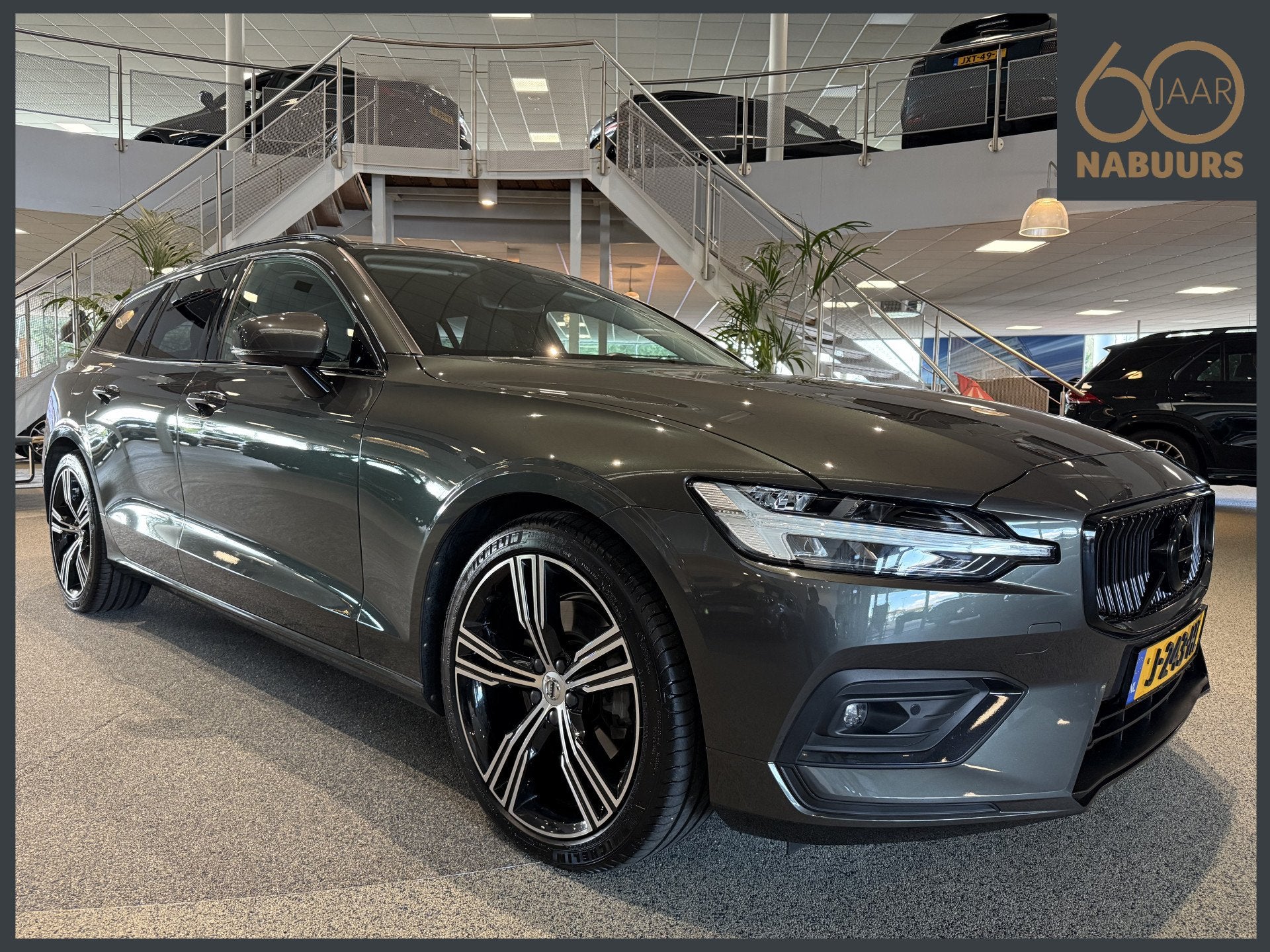 Volvo V60 2.0 B4 Inscription NL auto, Pilot Assist cruise, M, Auto's, Volvo, 12 maanden, Euro 6, Hybride Elektrisch/Benzine, 1677 kg