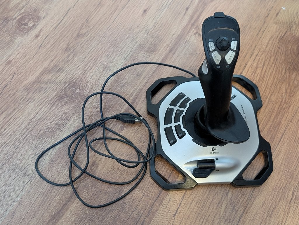 Logitech Extreme 3D PRO Game Joystick, Gebruikt, Ophalen of Verzenden, PC, Logitech